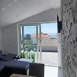 Sun Apartment Vir