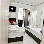 Sun Apartment Vir